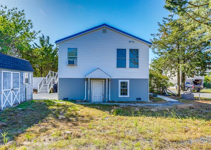 Walk To Broadkill Beach: Sleek Family Home W/ Deck