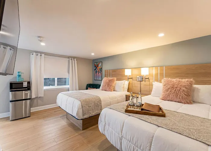 Dennisport Surf Club Boutique Hotel