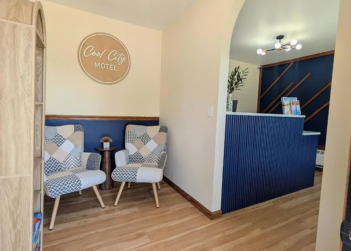 Cool City Motel