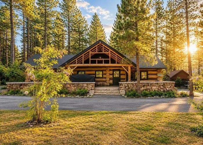 The Hideaway Big Bear | A Historic Log Cabin