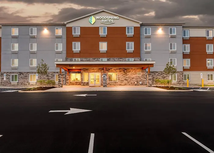 Woodspring Suites Lancaster North