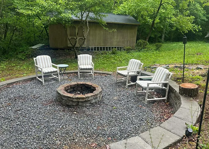 Glamping In The Smoky Mountains