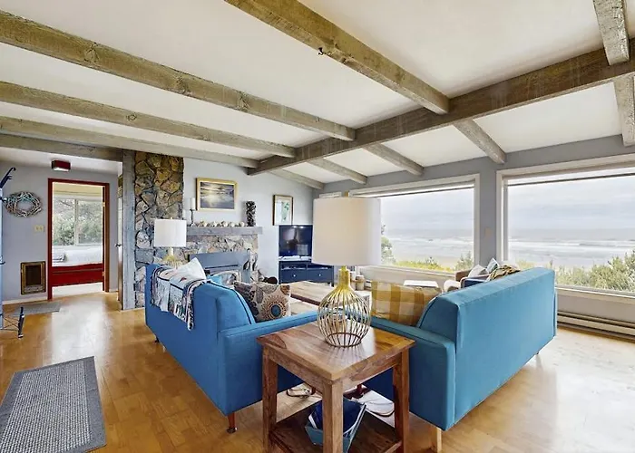 Oceanfront Home With Stunning Views & Private Beach Access - Dogs Ok