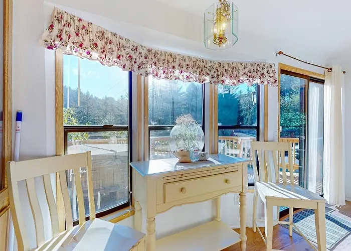 Cozy Abode Steps From The Beach With A Private Hot Tub And Nautical Theme