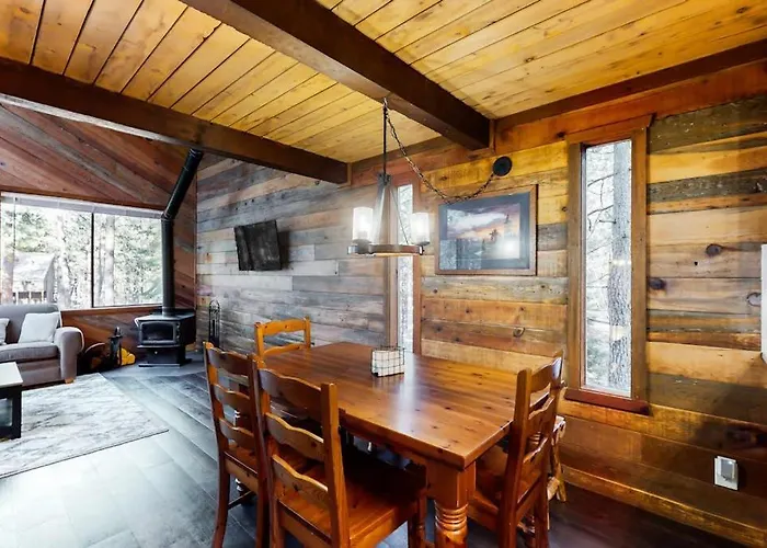Woodland Home With Private Hot Tub Decks Pools Golf Tennis & Pickleball