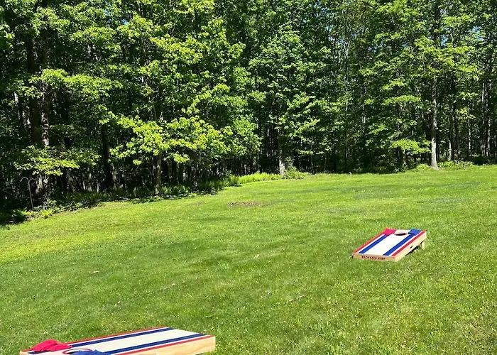 Private Vollyball Court Five Acre Home With Ac In Catskills