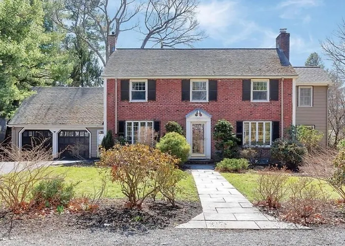 5Br World Cup Home Base, Upscale Neighborhood, 25Mins To Gillette & Boston