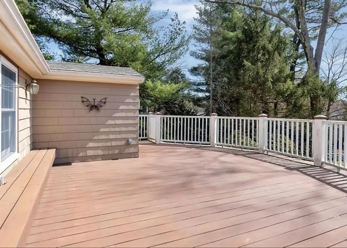 5Br World Cup Home Base, Upscale Neighborhood, 25Mins To Gillette & Boston