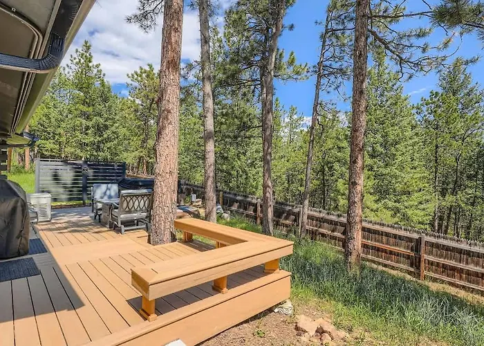 The Bear'S Den - Hot Tub Retreat - Family Home
