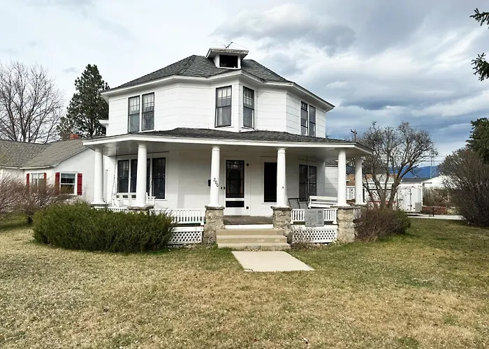 Historic 1908 Wamsley House-Completing Renovation!