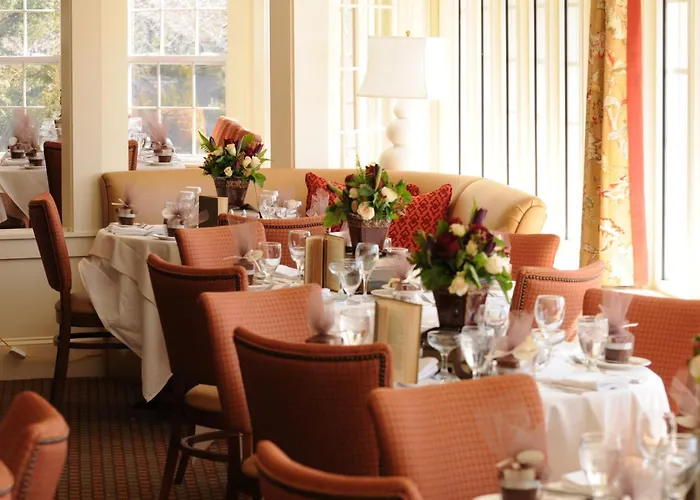 York Harbor Inn