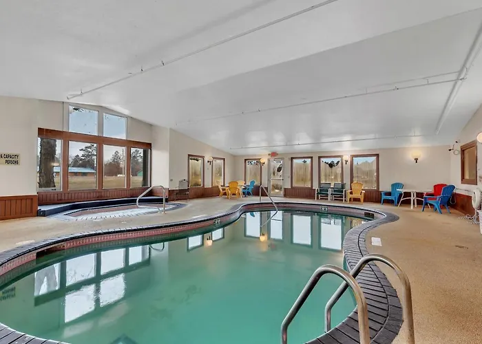 (1 Bedroom Unit Next To Downtown Nisswa And Bir