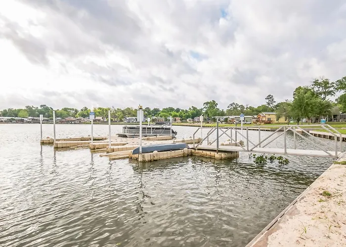 Water'S Edge Rv Resort On Lake Conroe