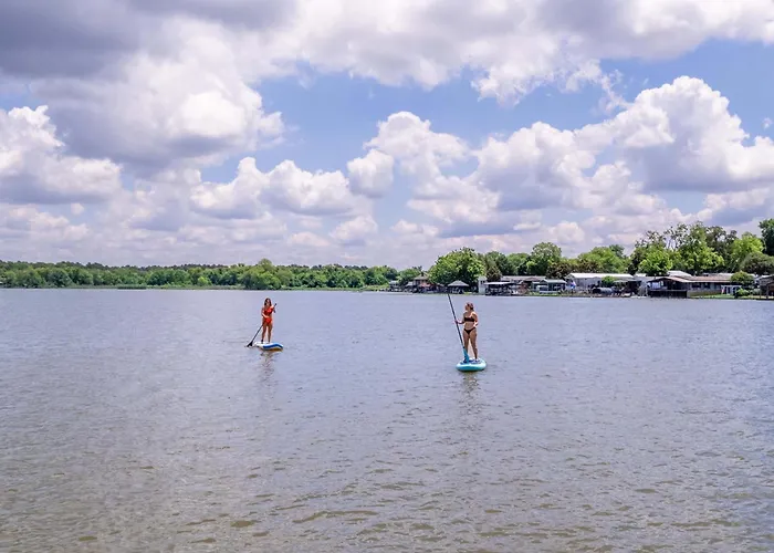 Water'S Edge Rv Resort On Lake Conroe