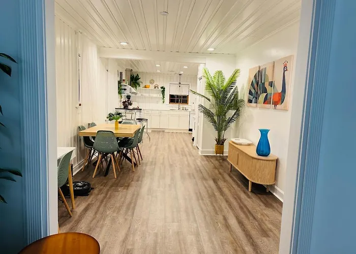 Retro Retreat
