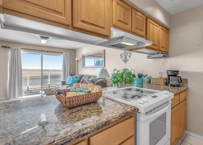 Waters Edge 411