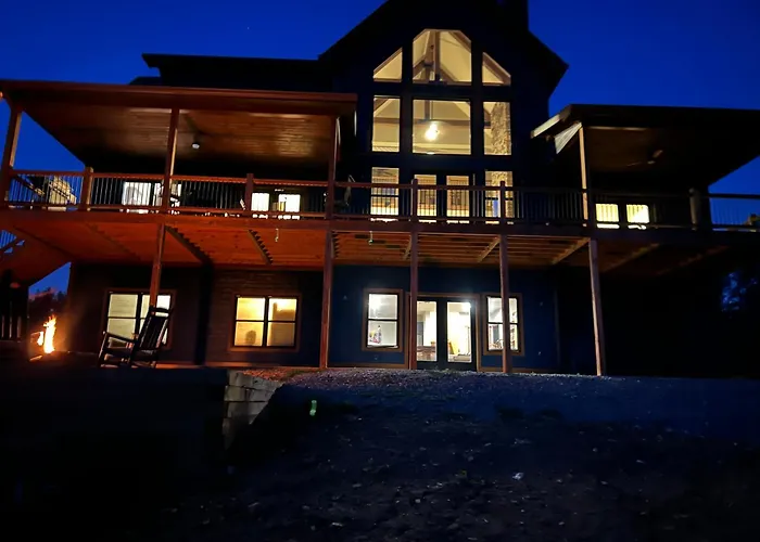 Blue Salamander Lodge