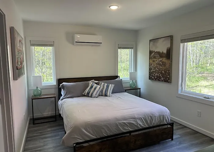 Trailside Cottage Spacious 2Br Near Greenfront