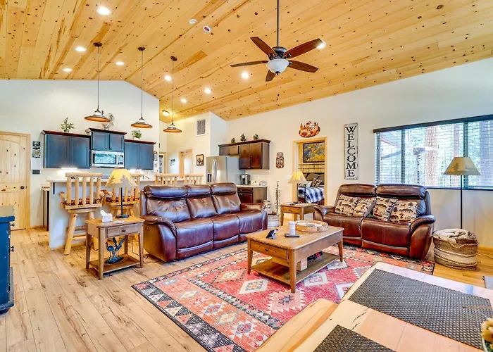 Escape To Alpine! Outstanding Cabin W/ Deck & Yard