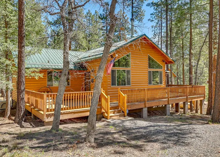 Escape To Alpine! Outstanding Cabin W/ Deck & Yard