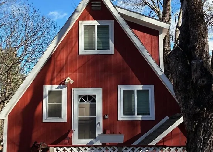Red Sleigh Chalet - Campton