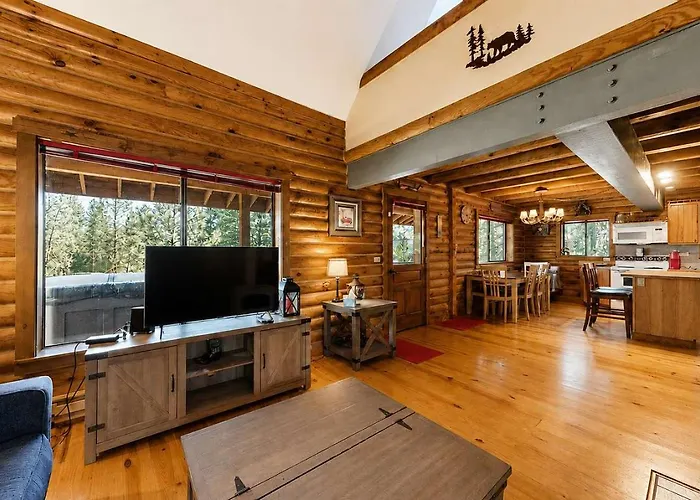 Woodland Chalet Near Brundage Mountain