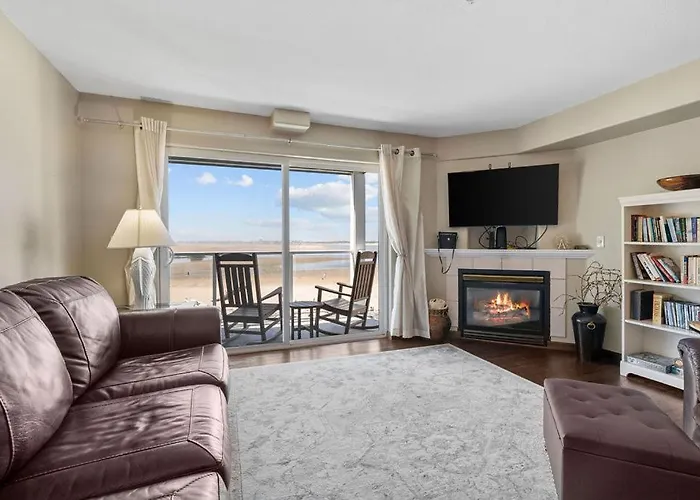 Waters Edge 310