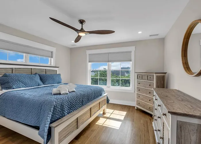 Prof Cleaned | Pup Friendly | Linen+Towel | Coffee