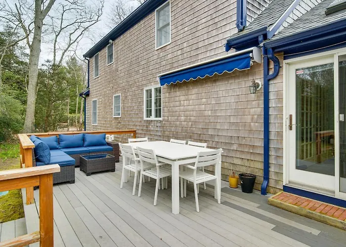 Cape Escape 1 Mi To Beach With Private Deck