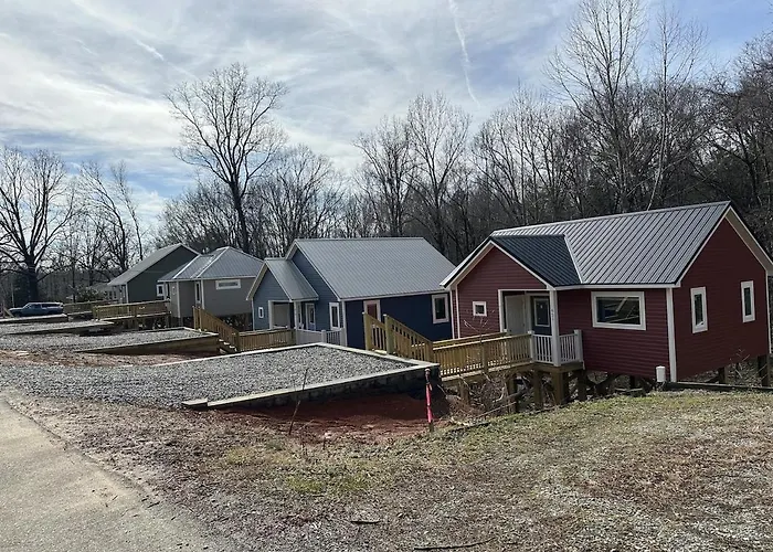 Trailside Cottage Spacious 2Br Near Greenfront