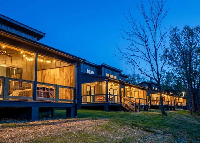 Tway Bird Chalet On The Watauga River