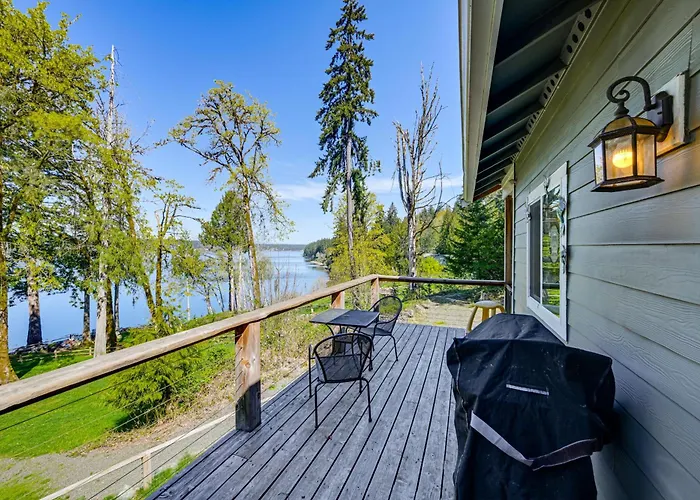 Private Beach & Hot Tub! Family Gem On Puget Sound