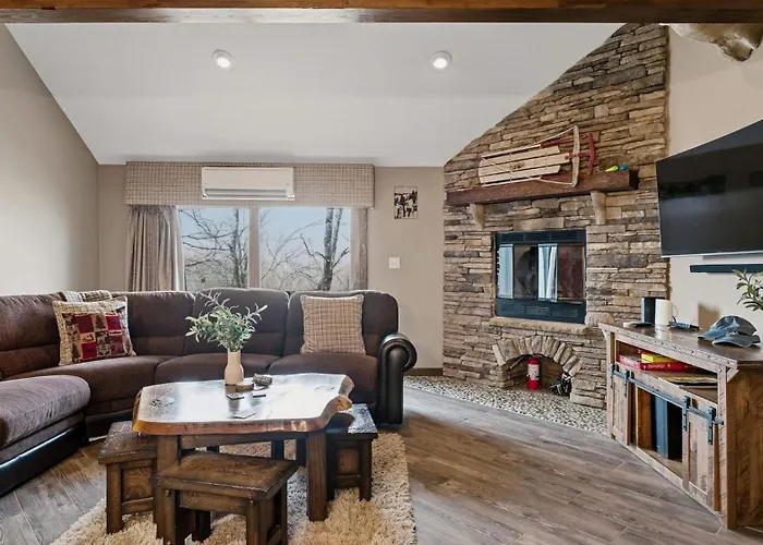 Sunbird Lodge By Avantstay