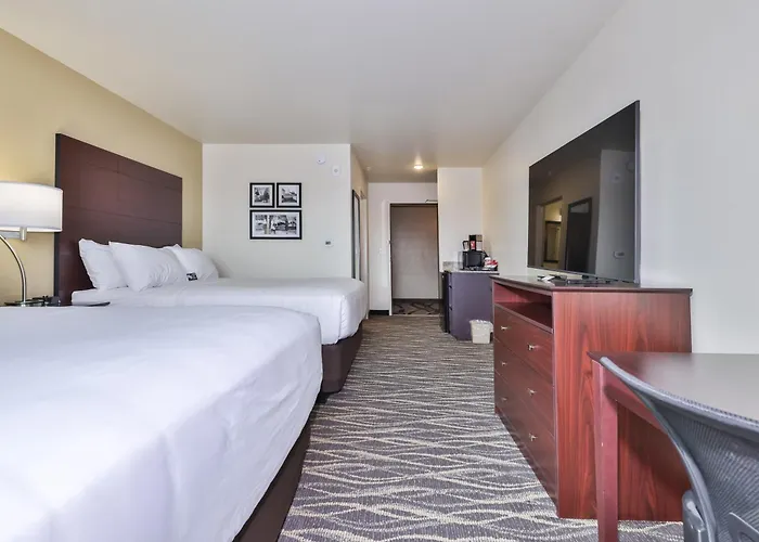 Cobblestone Hotel & Suites - Monte Vista