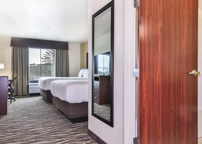 Cobblestone Hotel & Suites - Monte Vista