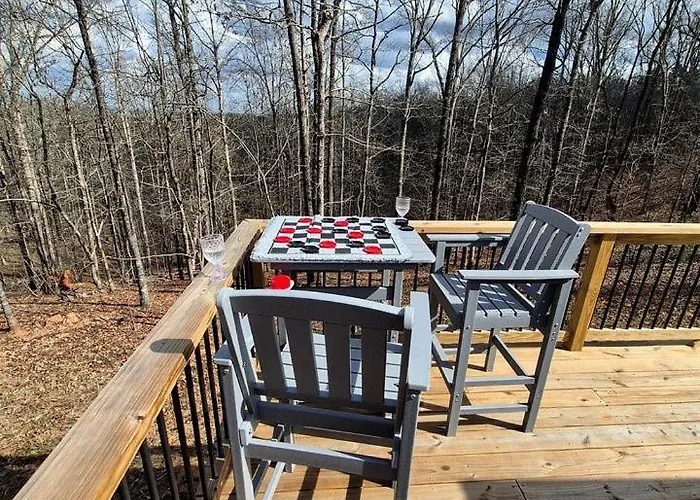 Secluded Woodland Geodome With Panoramic Views & Private Trails In Milledgeville, Georgia
