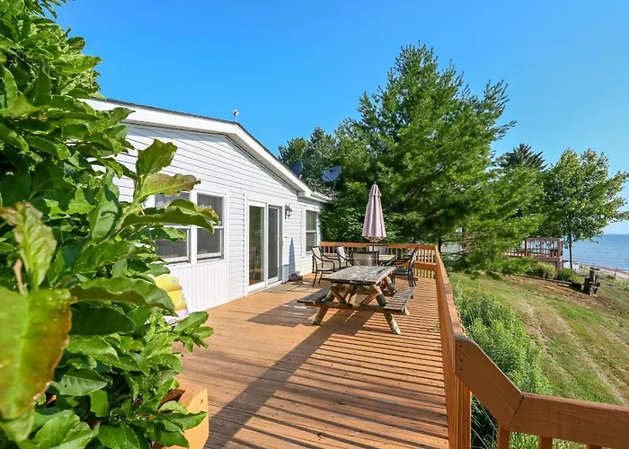 Hoff Cottage On The Beach