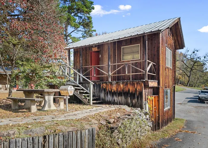 Lucky Trout Lodge