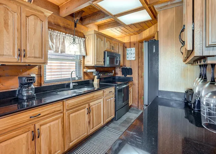 Dock & Views! Waterfront Cabin On Lake Okeechobee
