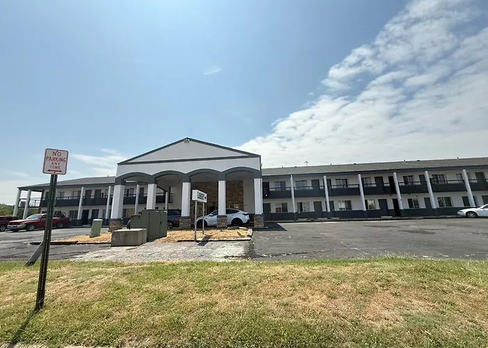 Budget Host Inn