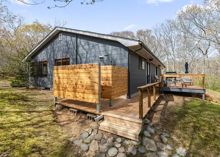 Newly Renovated Montauk House - Walk To The Beach