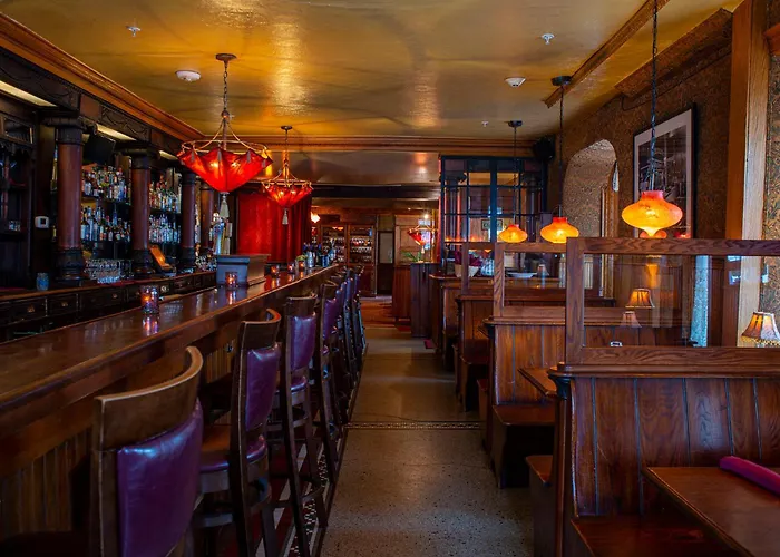The Washington House Hotel & Restaurant