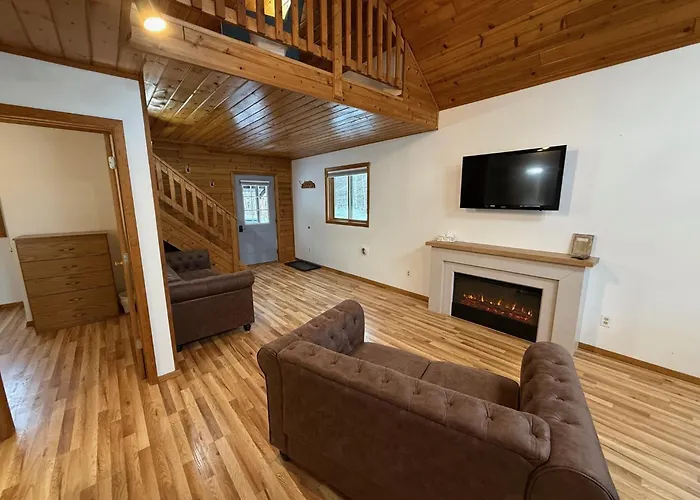 Scott'S Superior Inn And Cabins
