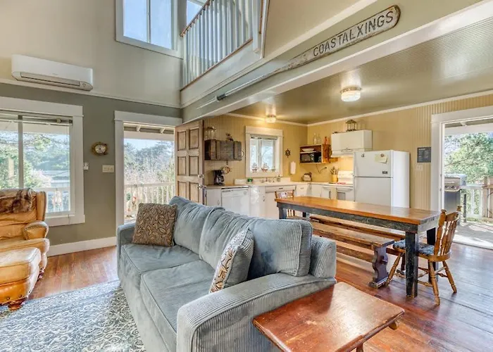 Private Hot Tub & Easy Access To The Beach - Dogs Are Welcome