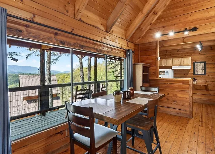 Elianahs Cabin By Avantstay
