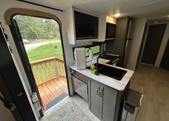 The Bunkhouse Camper