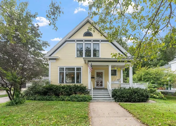 The Leet-Reaville Heritage House