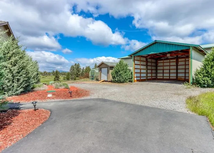 Mountain-View Retreat With Deck Grill & Washer&Dryer