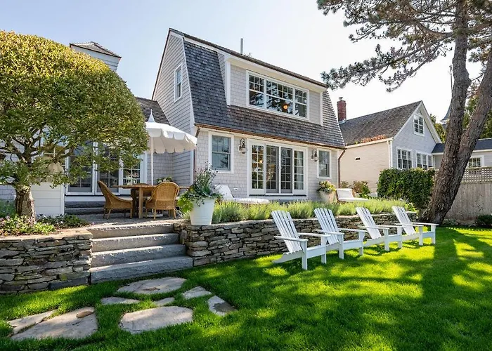 River Cottage - 2 Bedroom 1.5 Bath Waterfront Home