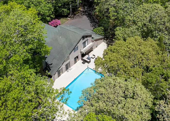 Summerlight Estate By Rove Travel - Villa With Pool